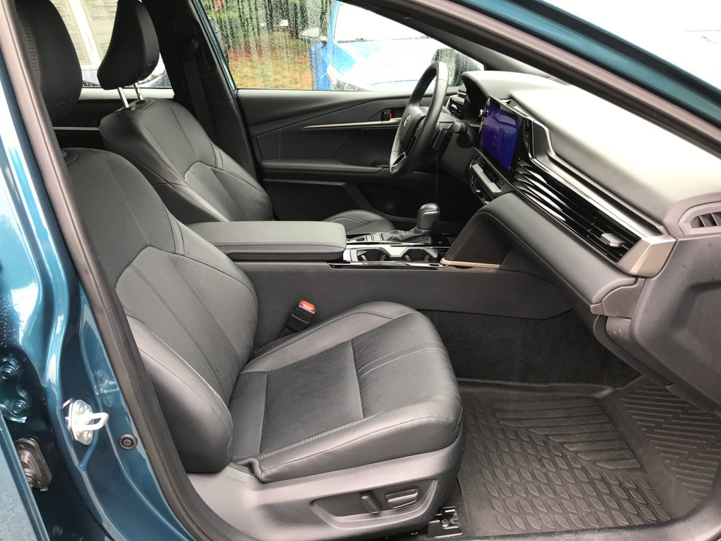 Certified 2025 Toyota Camry XSE FWD image 25