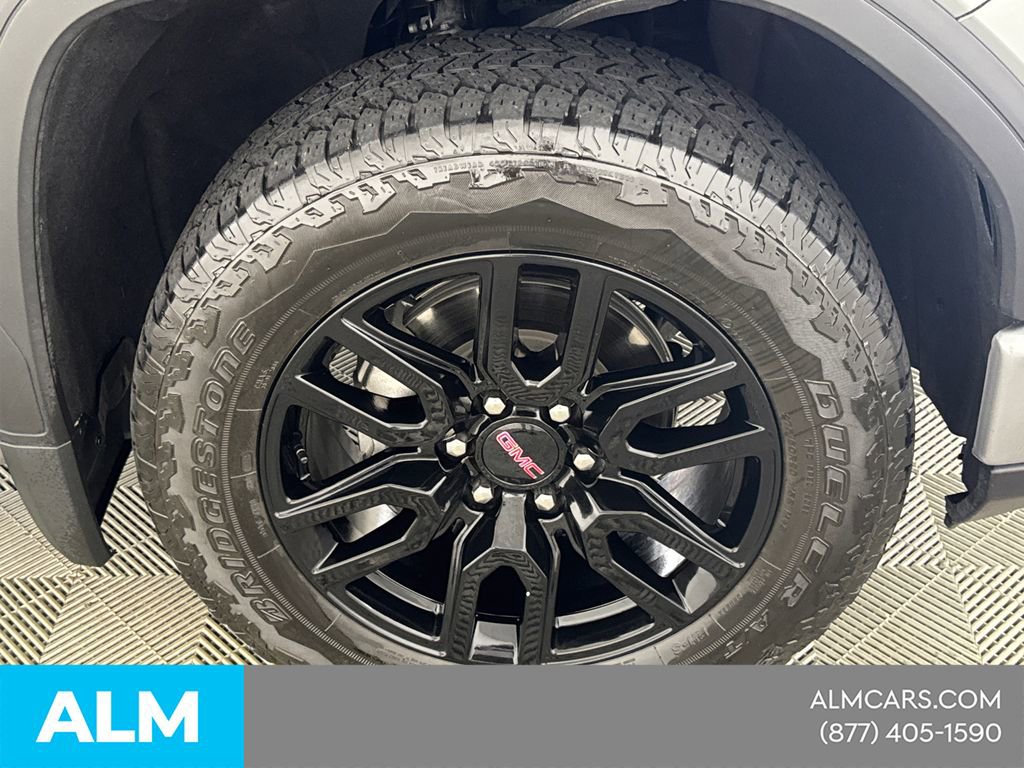 Used 2025 GMC Sierra 1500 Elevation w/ Elevation Premium Package AWD/4WD image 16