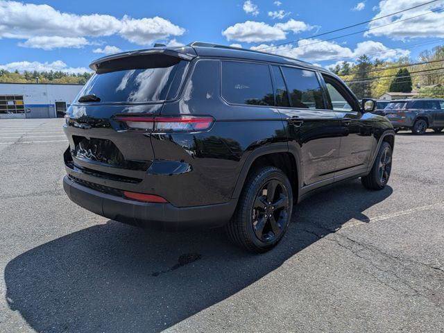Certified 2024 Jeep Grand Cherokee L Laredo AWD/4WD image 5