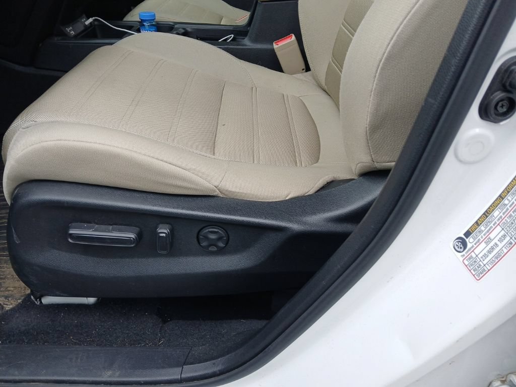 Used 2021 Honda CR-V EX image 18