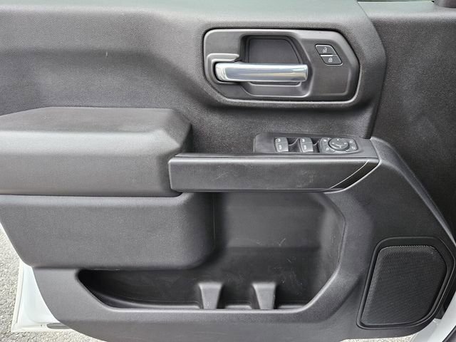 Used 2022 Chevrolet Silverado 2500 Custom w/ Custom Value Package image 15