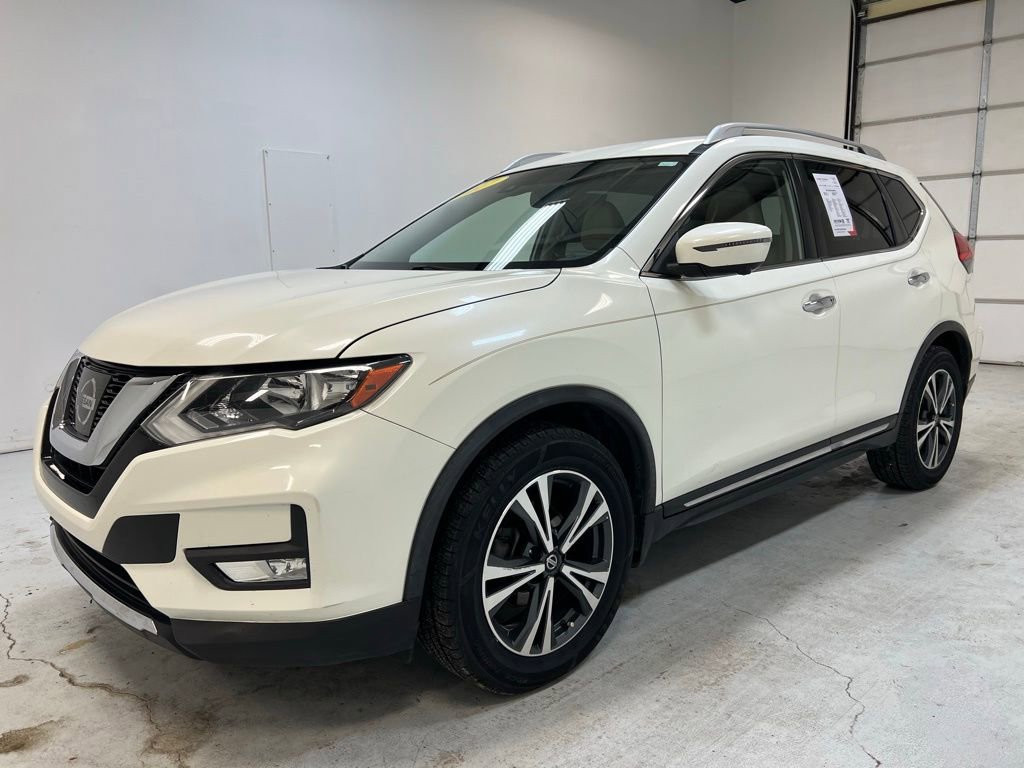 Used 2017 Nissan Rogue SL image 11
