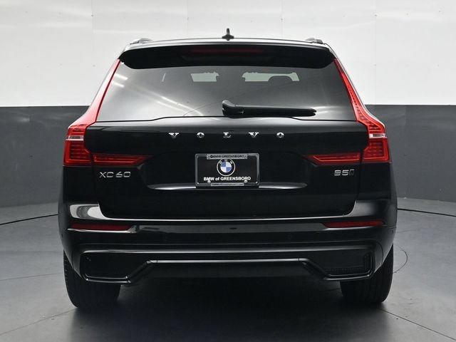 Used 2024 Volvo XC60 B5 Plus AWD/4WD image 5