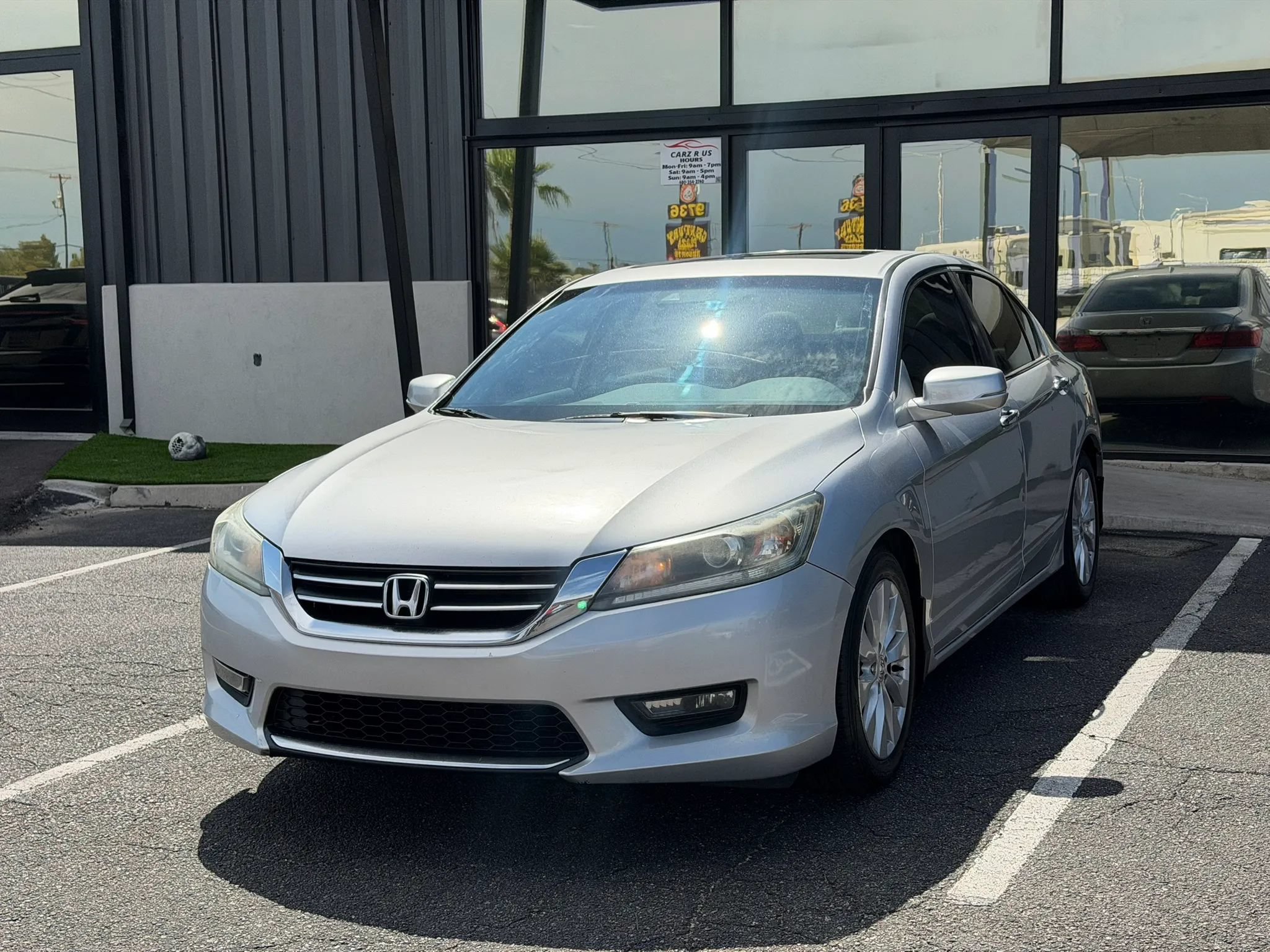 Used 2014 Honda Accord EX-L image 2