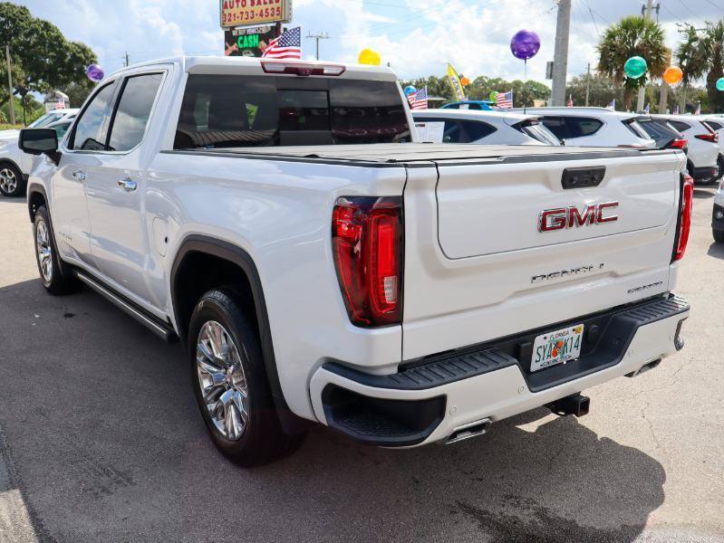 Used 2023 GMC Sierra 1500 Denali w/ Technology Package AWD/4WD image 3