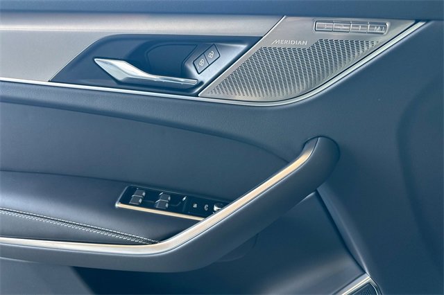 New 2026 Jaguar F-PACE R-Dynamic S image 10