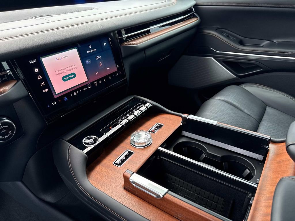 New 2025 Lincoln Navigator L Black Label image 27