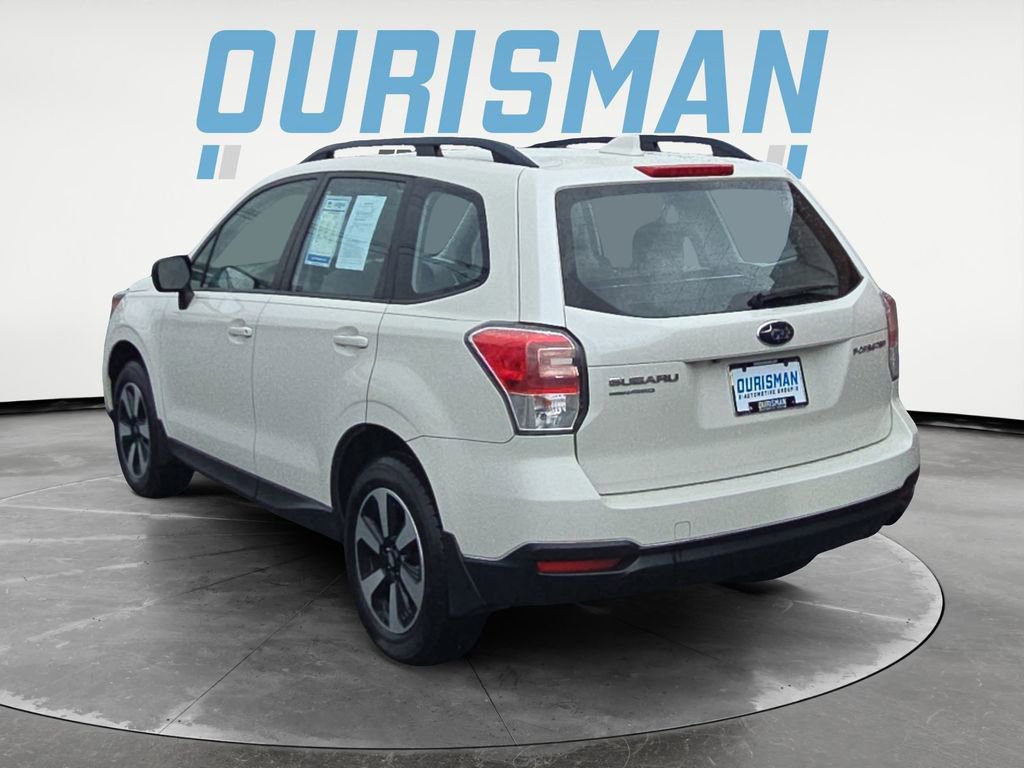 Used 2018 Subaru Forester 2.5i w/ Alloy Wheel Package image 4