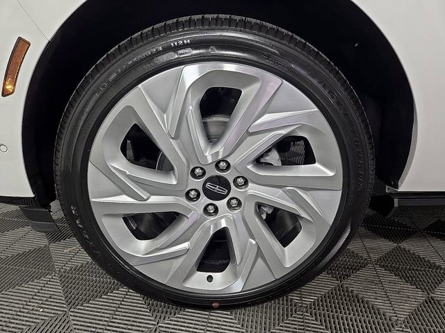 New 2025 Lincoln Navigator Reserve image 8