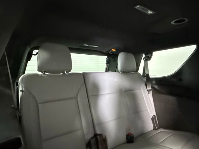 Used 2024 Chevrolet Tahoe LT w/ Luxury Package RWD image 37