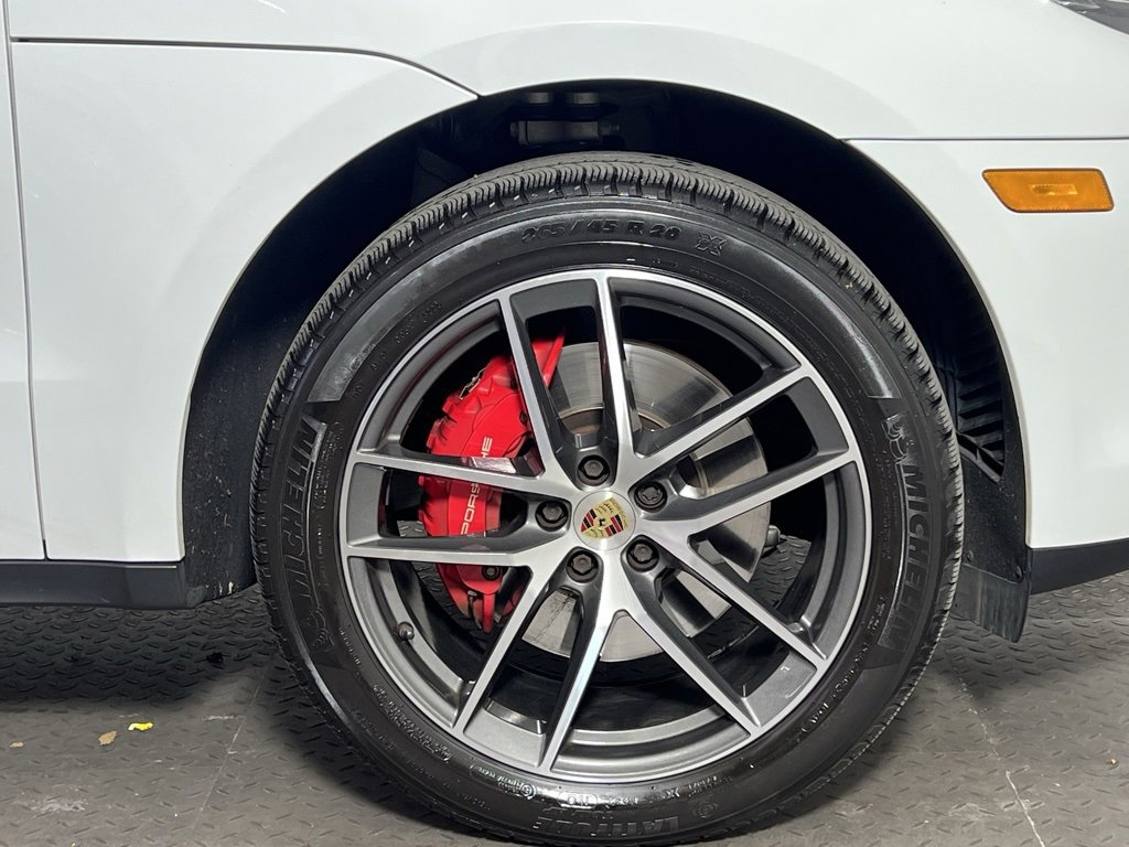 Certified 2023 Porsche Macan S image 11