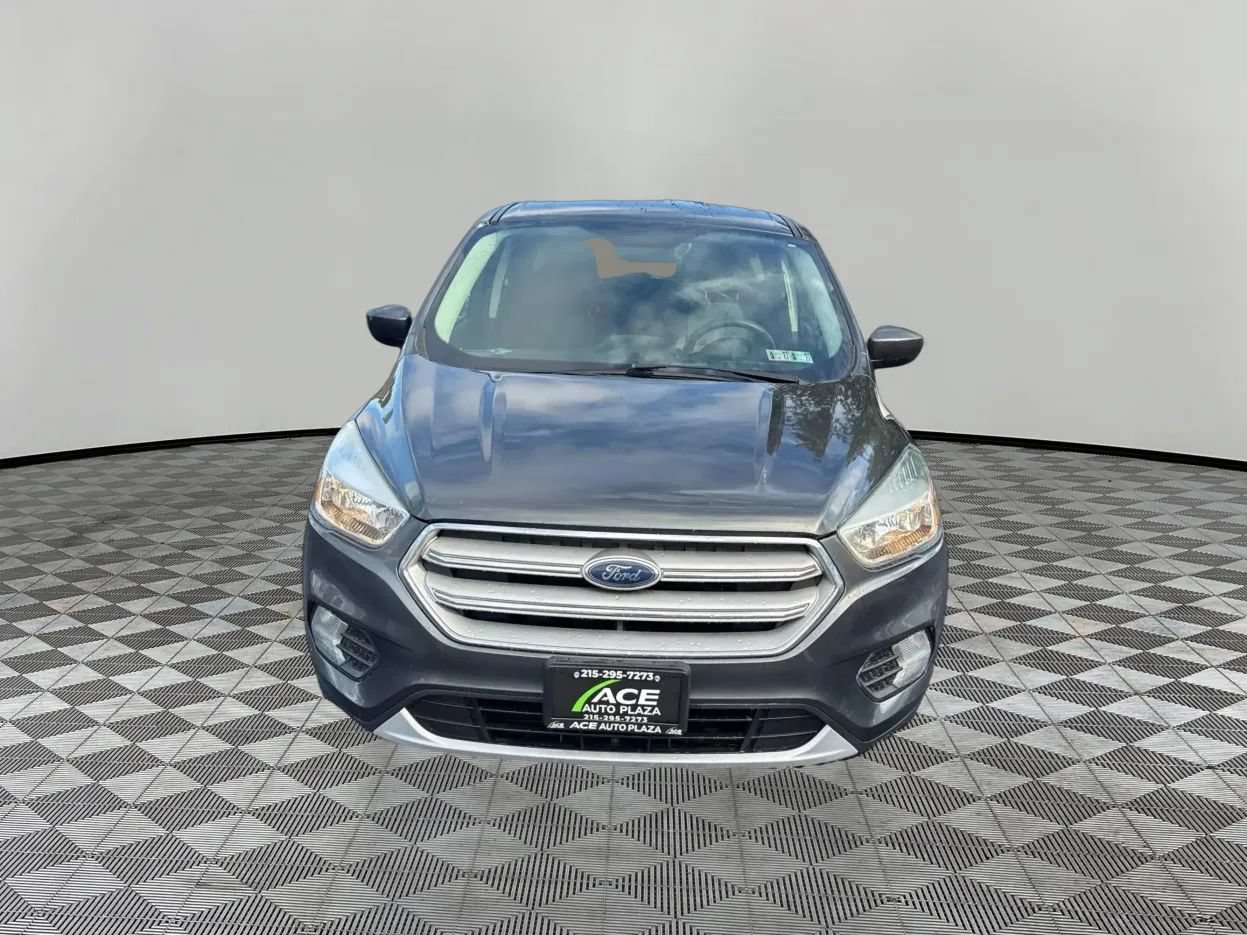 Used 2019 Ford Escape SE AWD/4WD image 3
