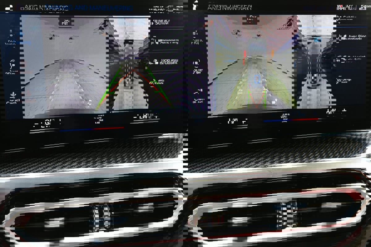 Used 2024 BMW M3 Competition w/ Executive Package image 7