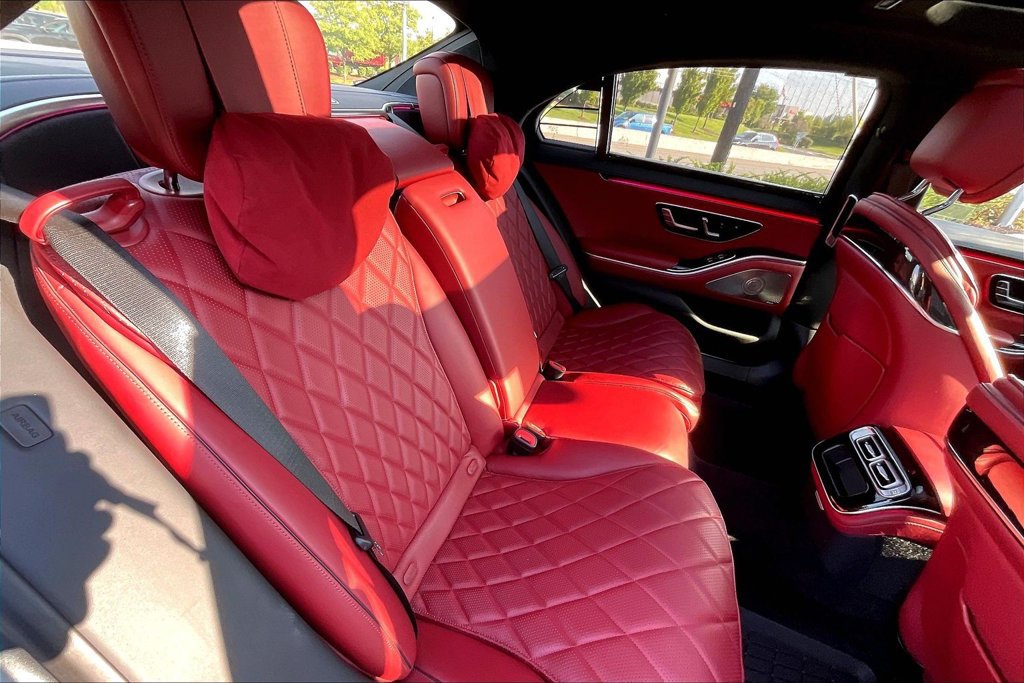 Certified 2022 Mercedes-Benz S 500 4MATIC image 19