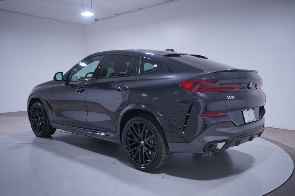 New 2026 BMW X6 xDrive40i w/ Premium Package AWD/4WD image 3