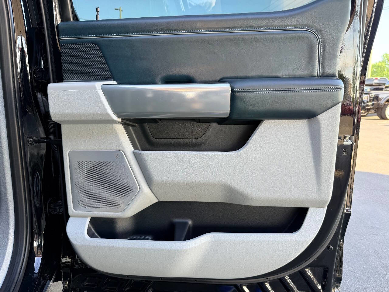 Used 2024 Ford F450 Limited w/ FX4 Off-Road Package image 36