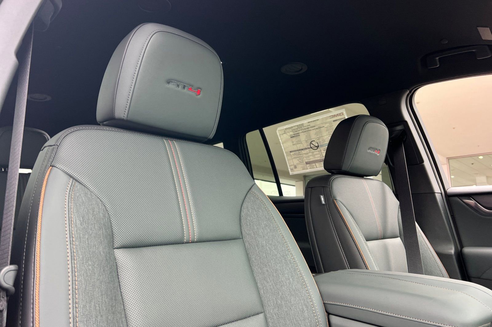 New 2026 GMC Acadia AT4 AWD/4WD image 17