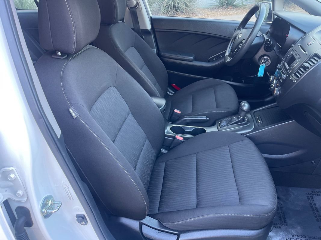 Used 2016 Kia Forte LX image 19