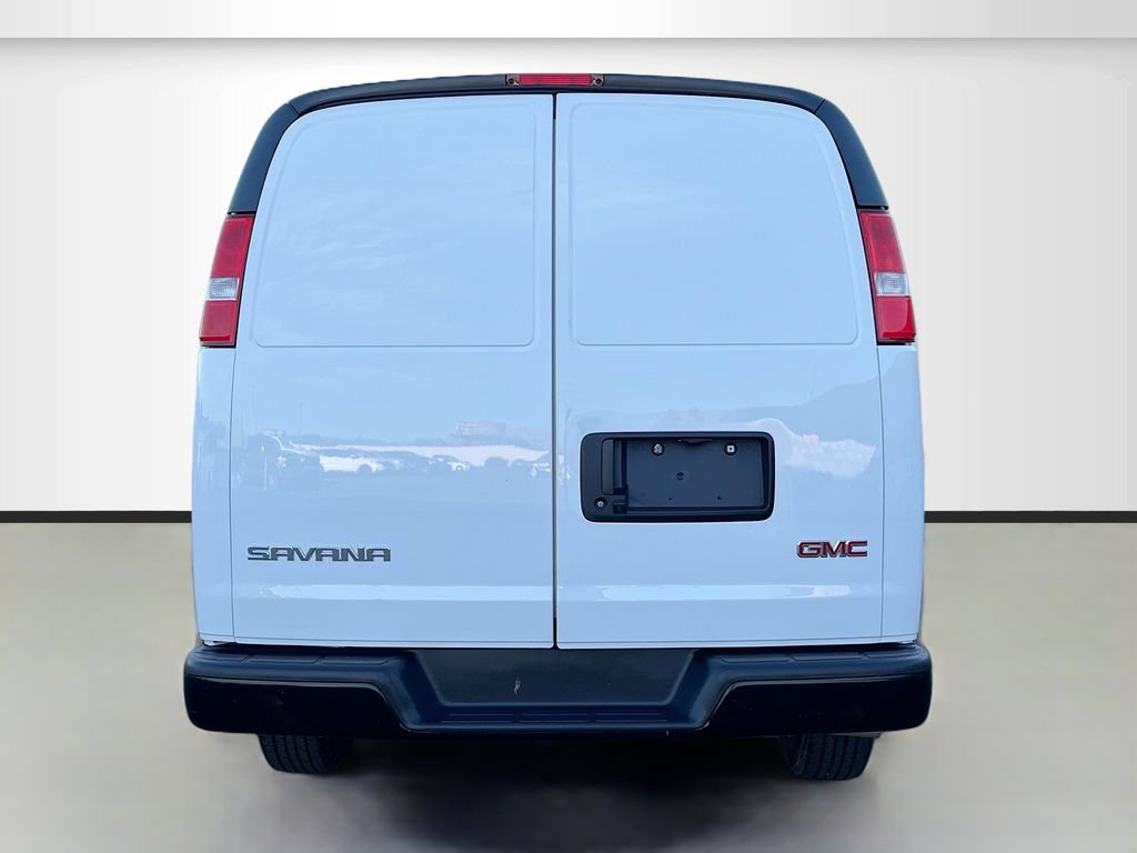 Used 2024 GMC Savana 2500 w/ Driver Convenience Package RWD image 6