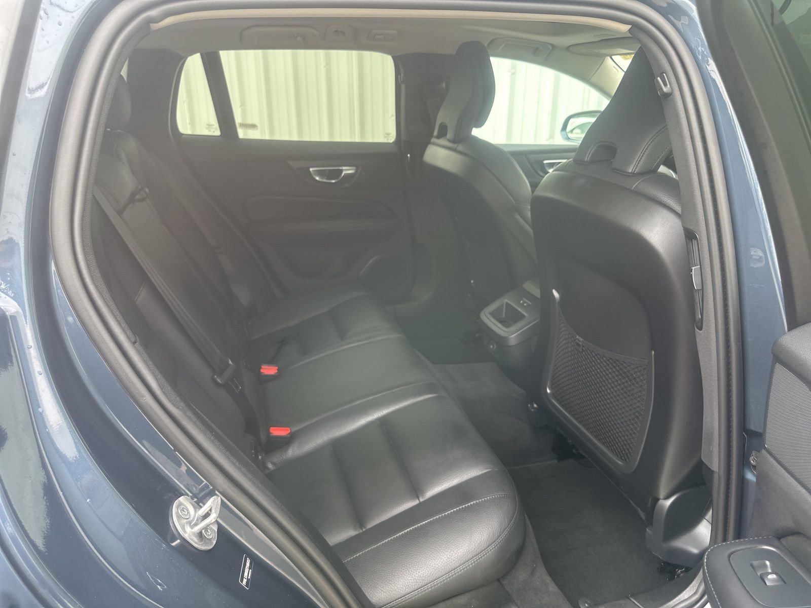 Used 2025 Volvo V60 B5 Cross Country Plus AWD/4WD image 14