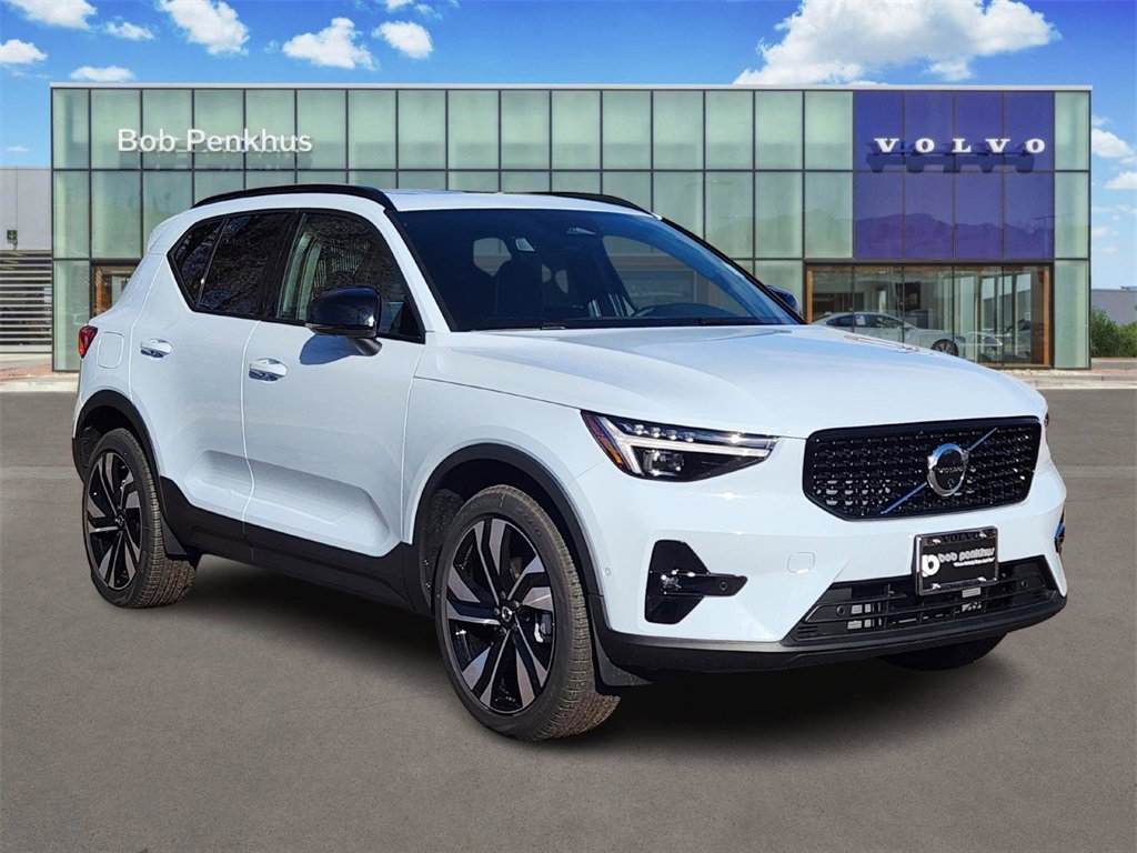 New 2026 Volvo XC40 B5 Ultra w/ Climate Package image 1