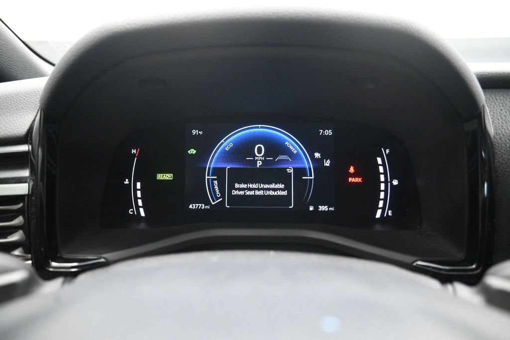 Used 2025 Toyota Camry SE w/ Convenience Package FWD image 6