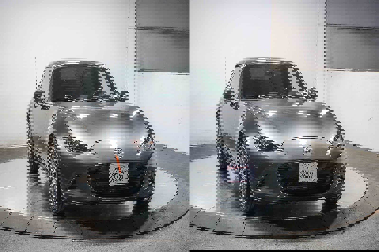 Used 2021 MAZDA MX-5 Miata RF Grand Touring image 2