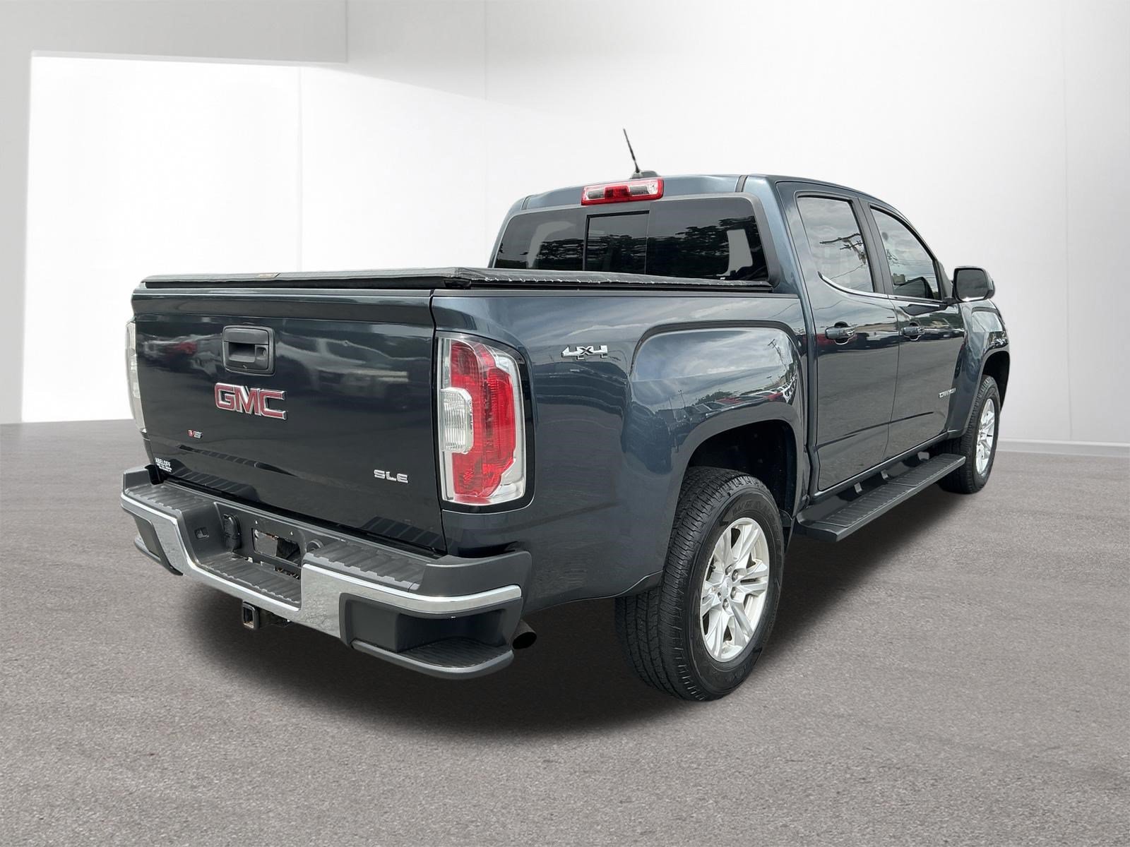Used 2019 GMC Canyon SLE w/ SLE Convenience Package AWD/4WD image 3