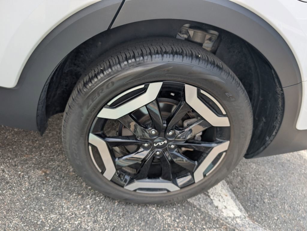 Used 2024 Kia Telluride S w/ S Sunroof Package image 24