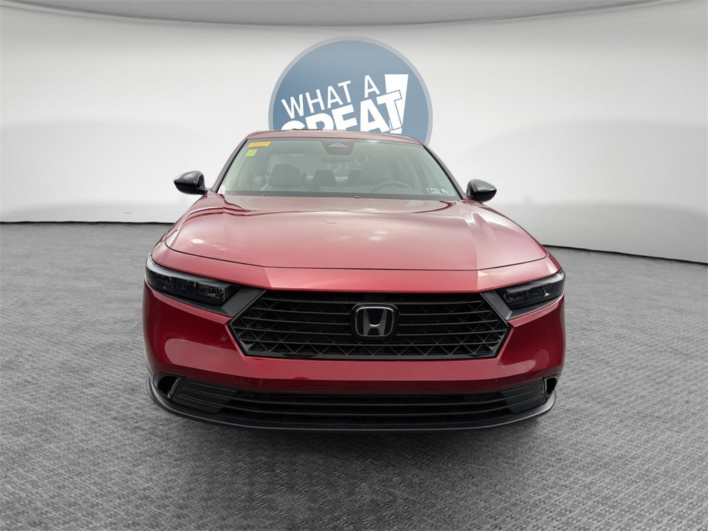 Used 2025 Honda Accord SE image 9