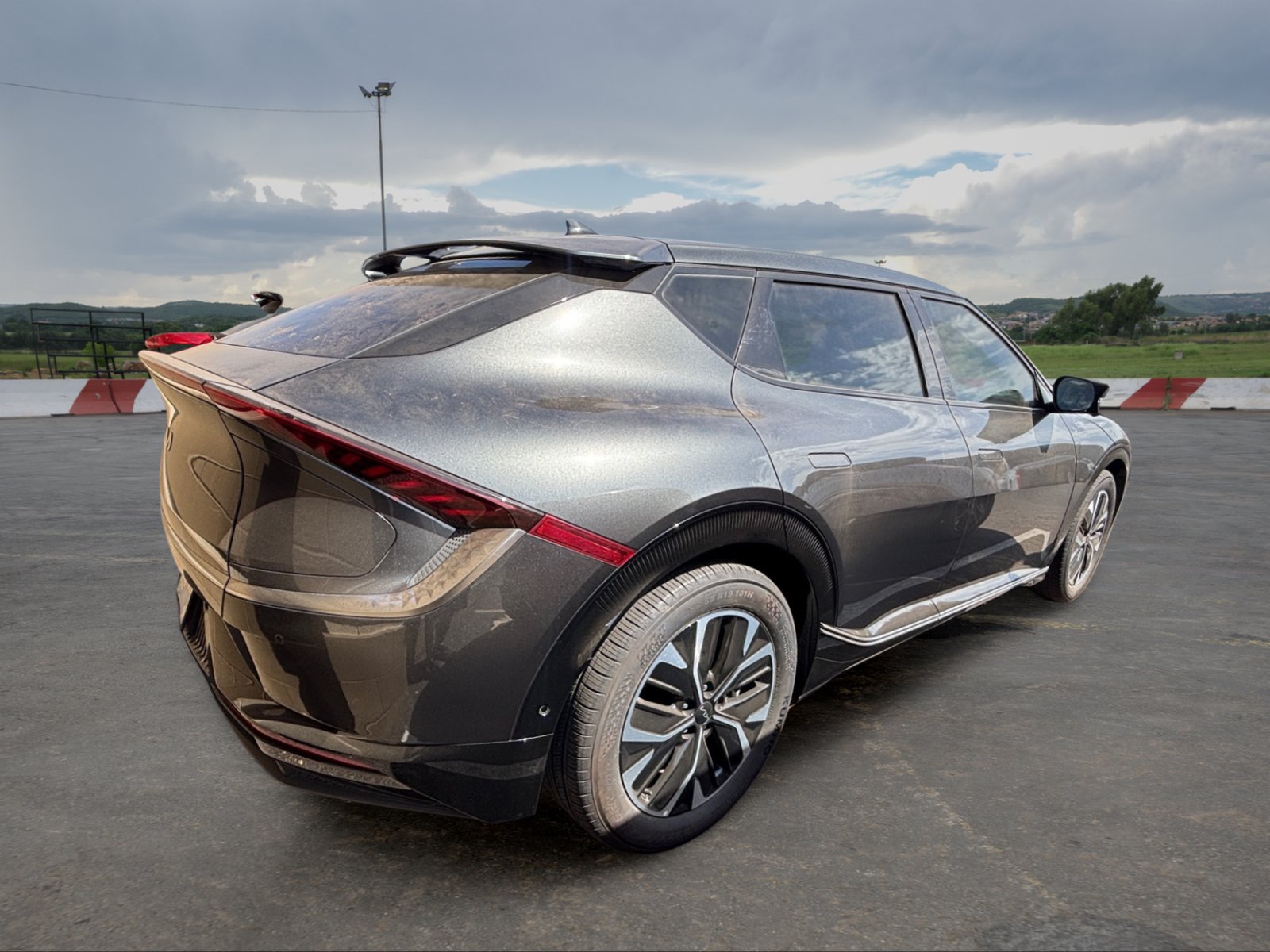 Certified 2023 Kia EV6 Wind w/ Wind Technology Package RWD image 3