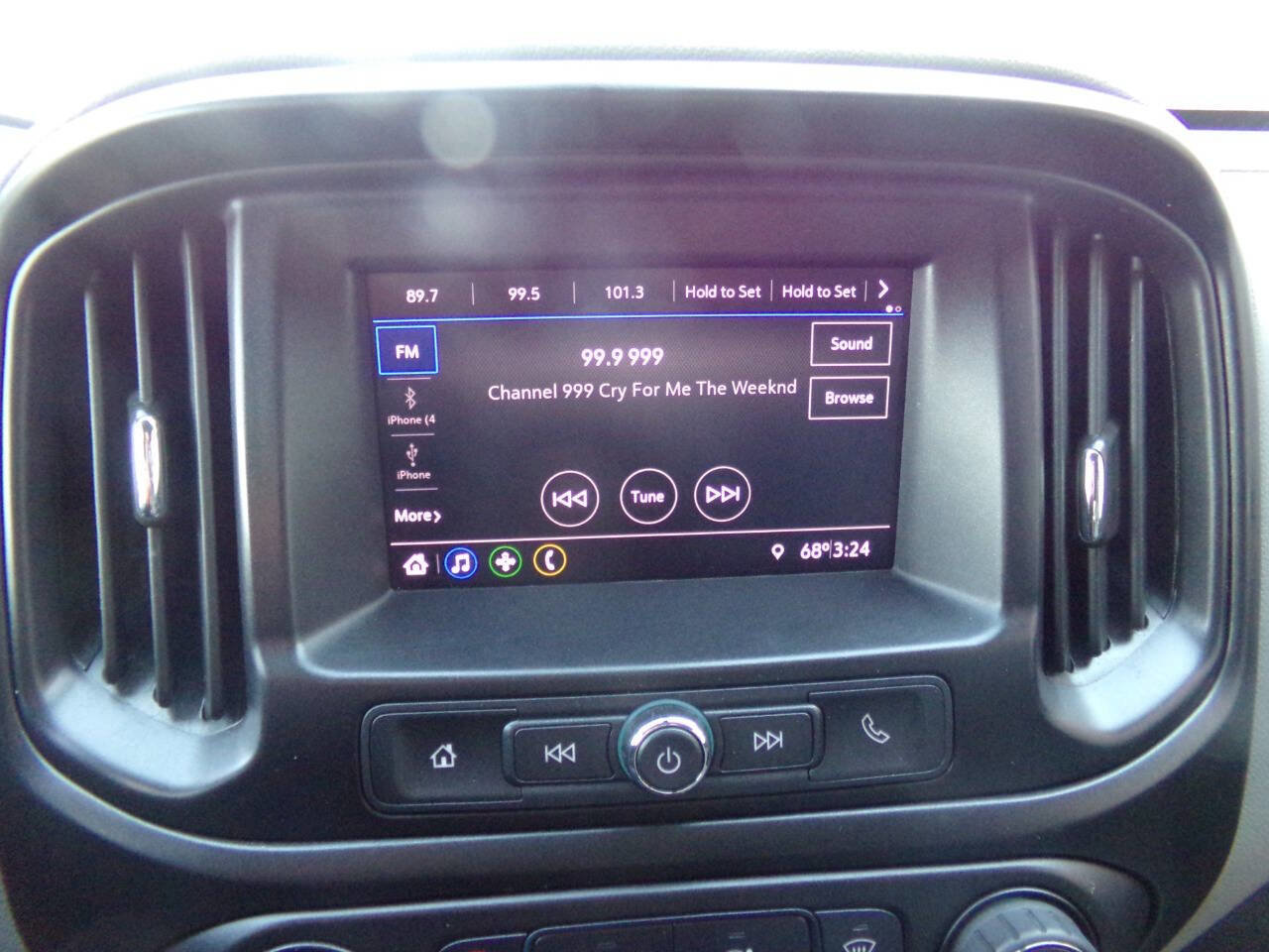 Used 2020 Chevrolet Colorado W/T w/ Custom Special Edition image 28