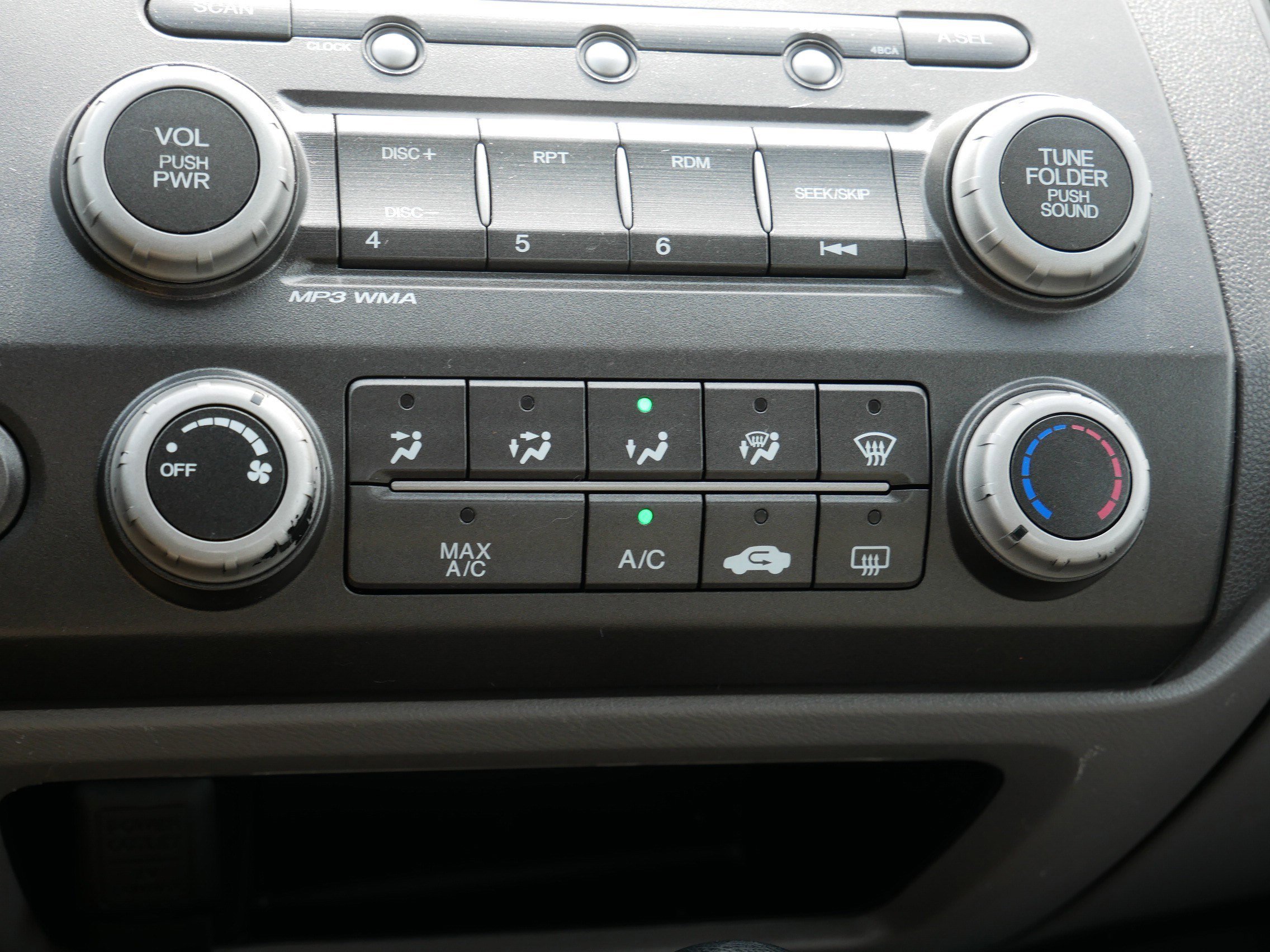 Used 2010 Honda Civic LX image 23