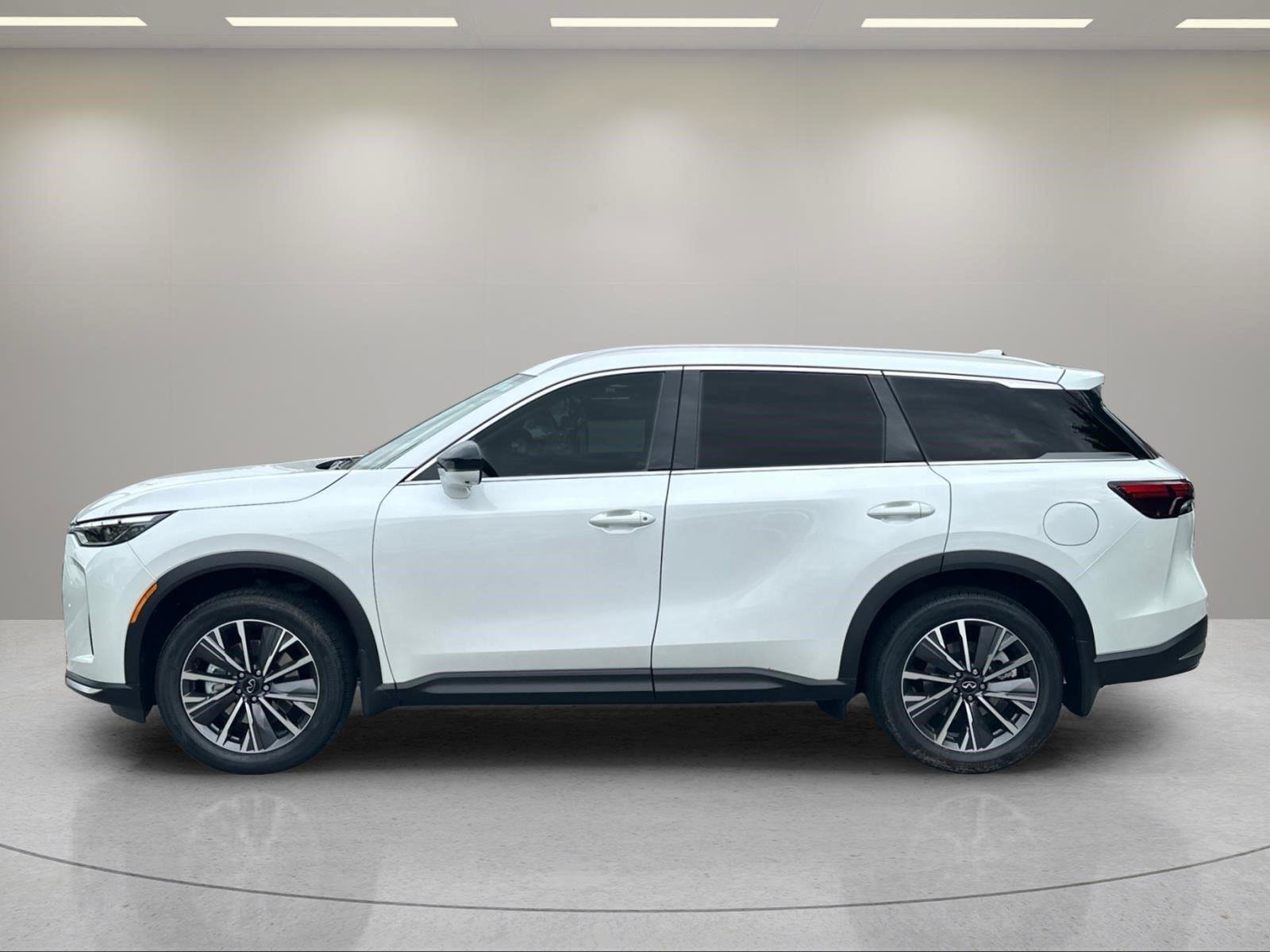 New 2027 INFINITI QX60 Luxe w/ Cargo Package FWD image 2