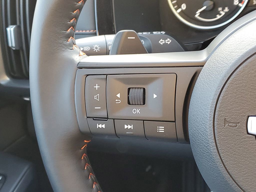 New 2025 Nissan Pathfinder Rock Creek image 16