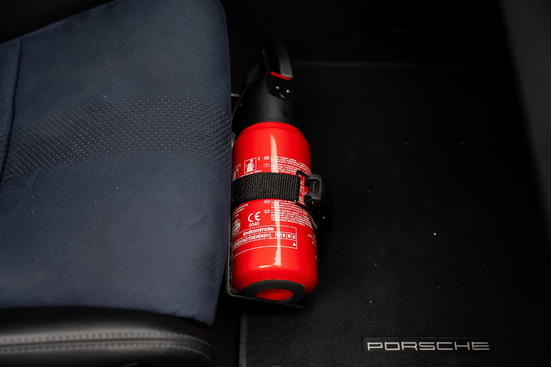 Used 2023 Porsche 718 Cayman GT4 RS w/ Weissach Package RWD image 76