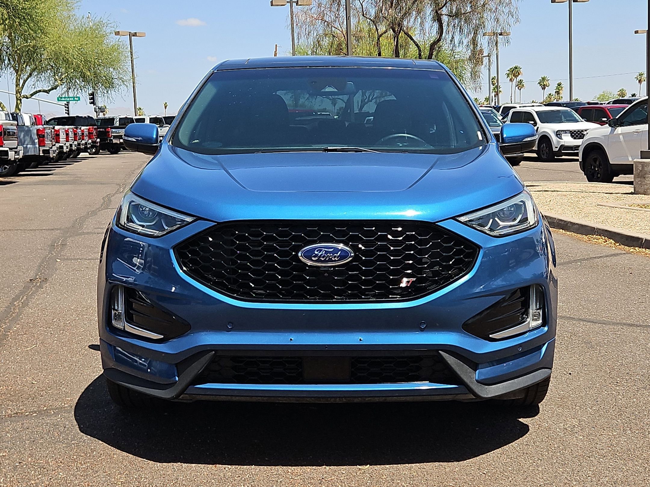 Used 2019 Ford Edge ST AWD/4WD image 2