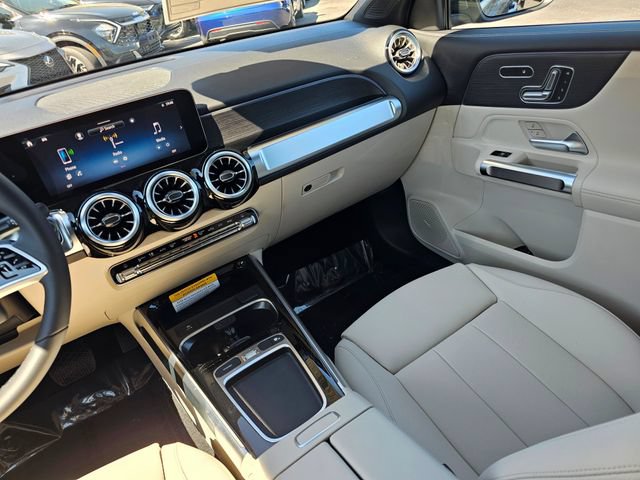 New 2026 Mercedes-Benz GLB 250 4MATIC image 28