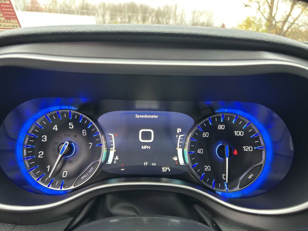 New 2026 Chrysler Pacifica Select image 20