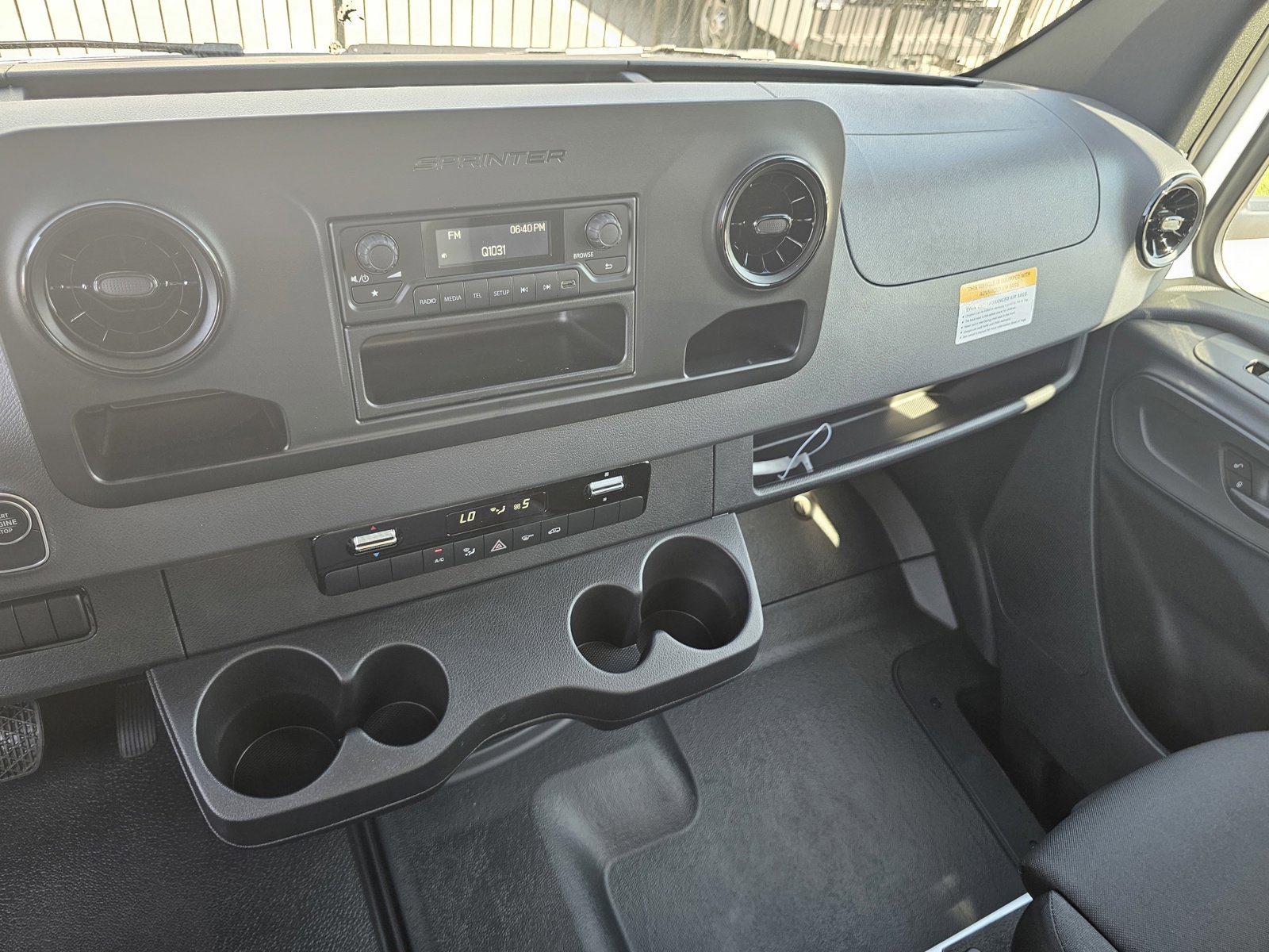 New 2024 Mercedes-Benz Sprinter 4500 image 12