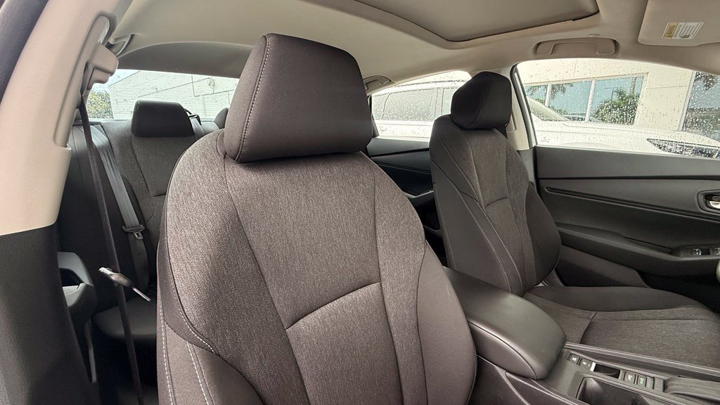 Used 2023 Honda Accord EX image 10