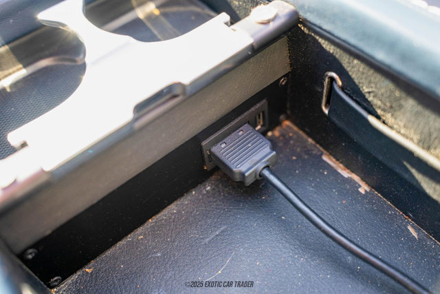 Used 2008 Aston Martin V8 Vantage Roadster 6-Speed image 92