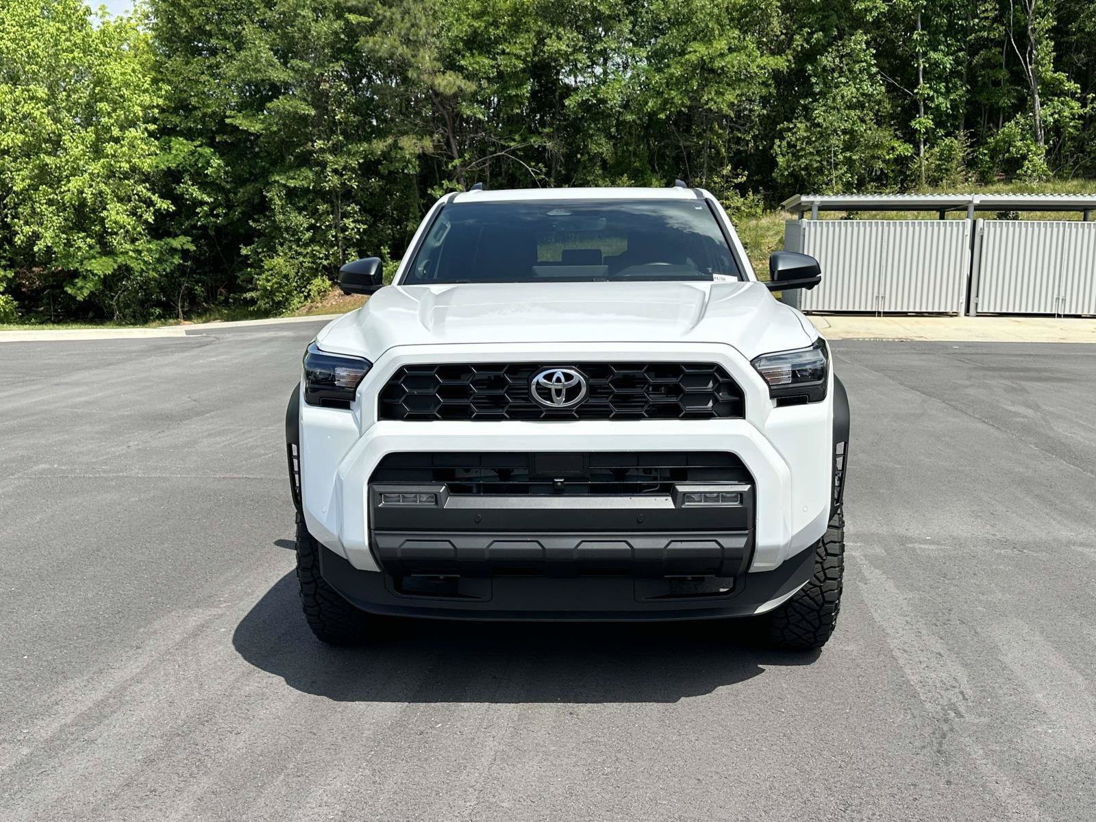 Used 2025 Toyota 4Runner TRD Off-Road Premium AWD/4WD image 2