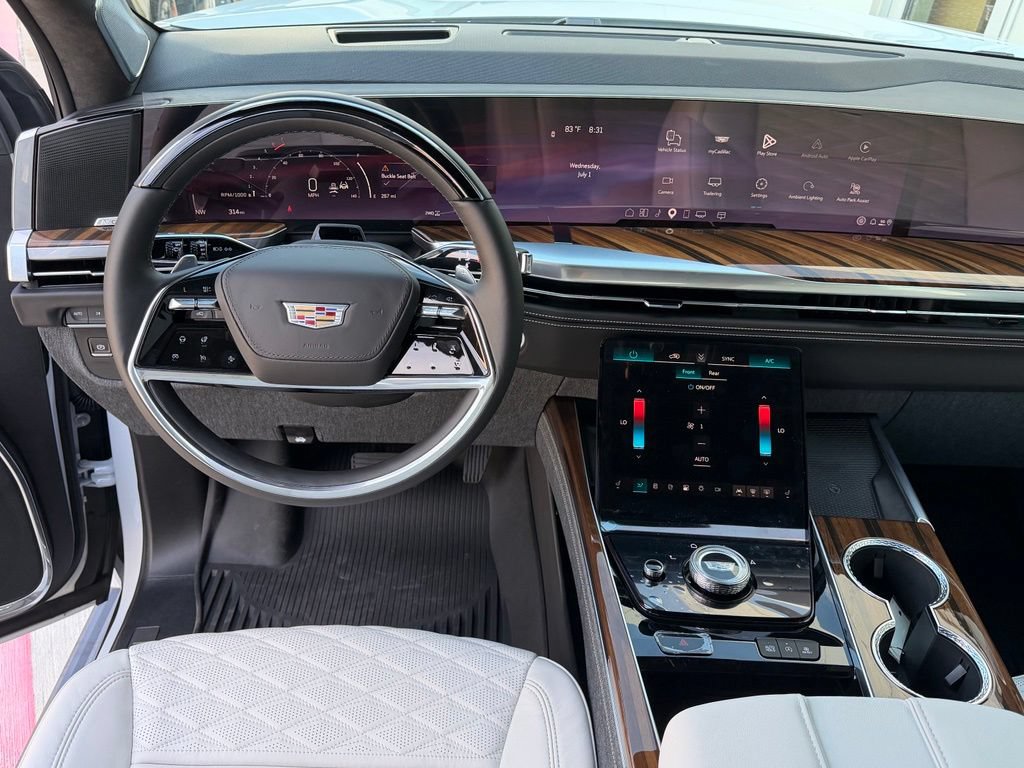 New 2026 Cadillac Escalade Platinum Sport w/ LPO, ONYX Package AWD/4WD image 27