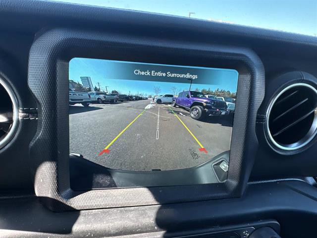 Used 2021 Jeep Gladiator Overland w/ Dual Top Group image 11