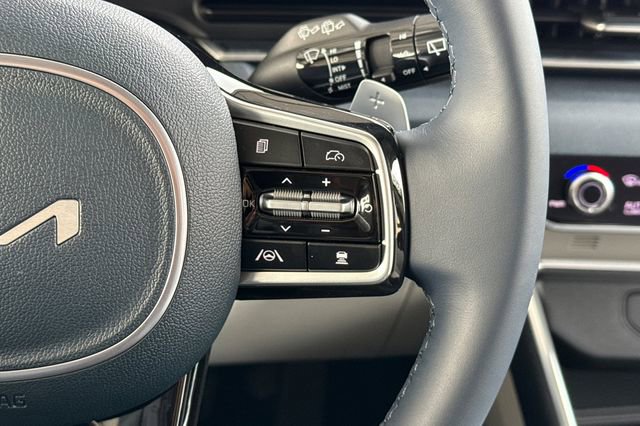 New 2026 Kia Carnival EX FWD image 31
