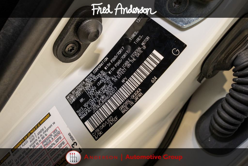 Used 2024 Toyota 4Runner SR5 Premium AWD/4WD image 22