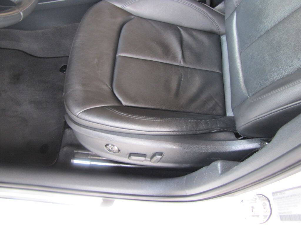 Used 2018 Audi A3 2.0T Premium FWD image 14