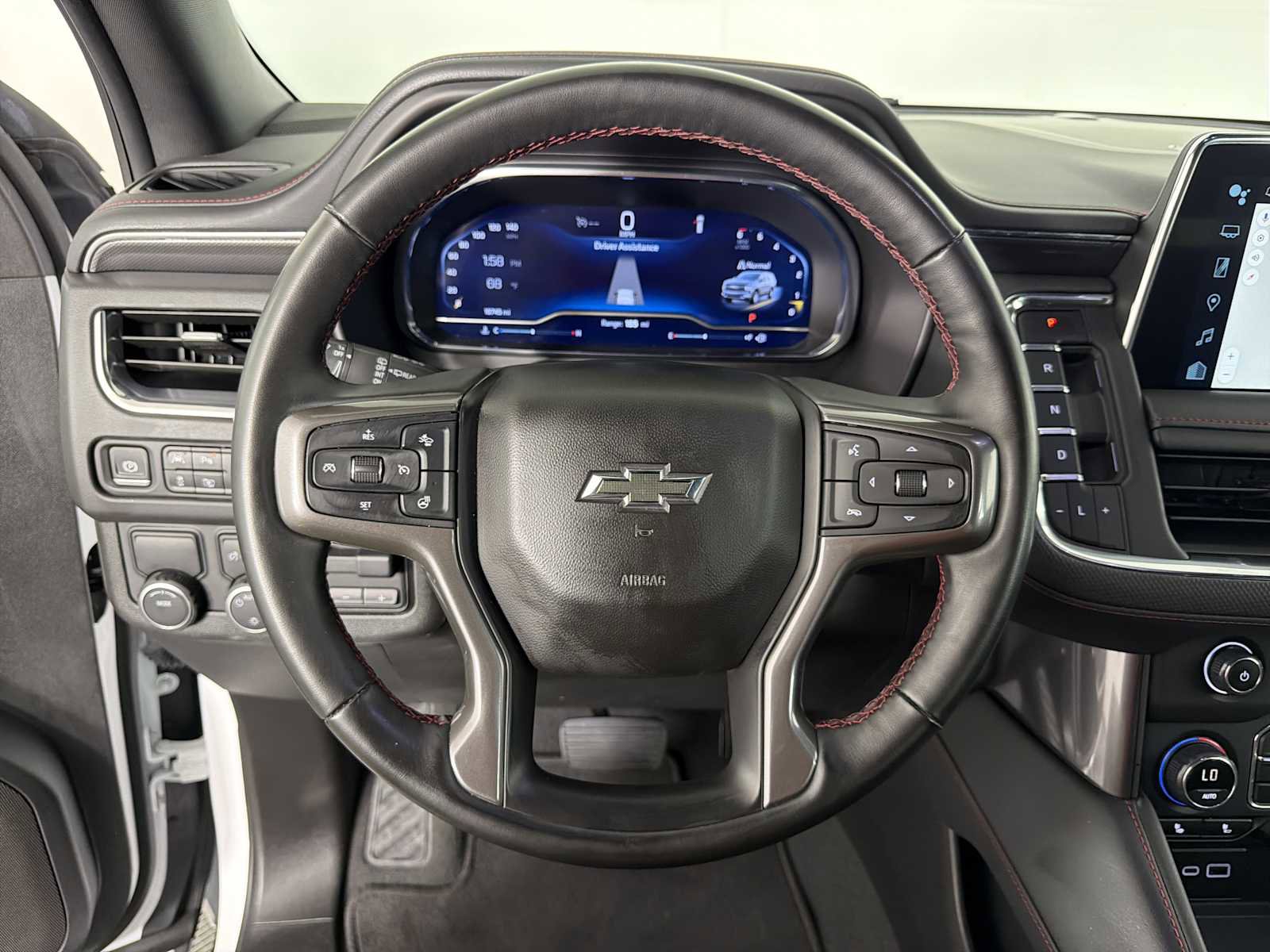 Used 2024 Chevrolet Suburban RST w/ Luxury Package RWD image 26