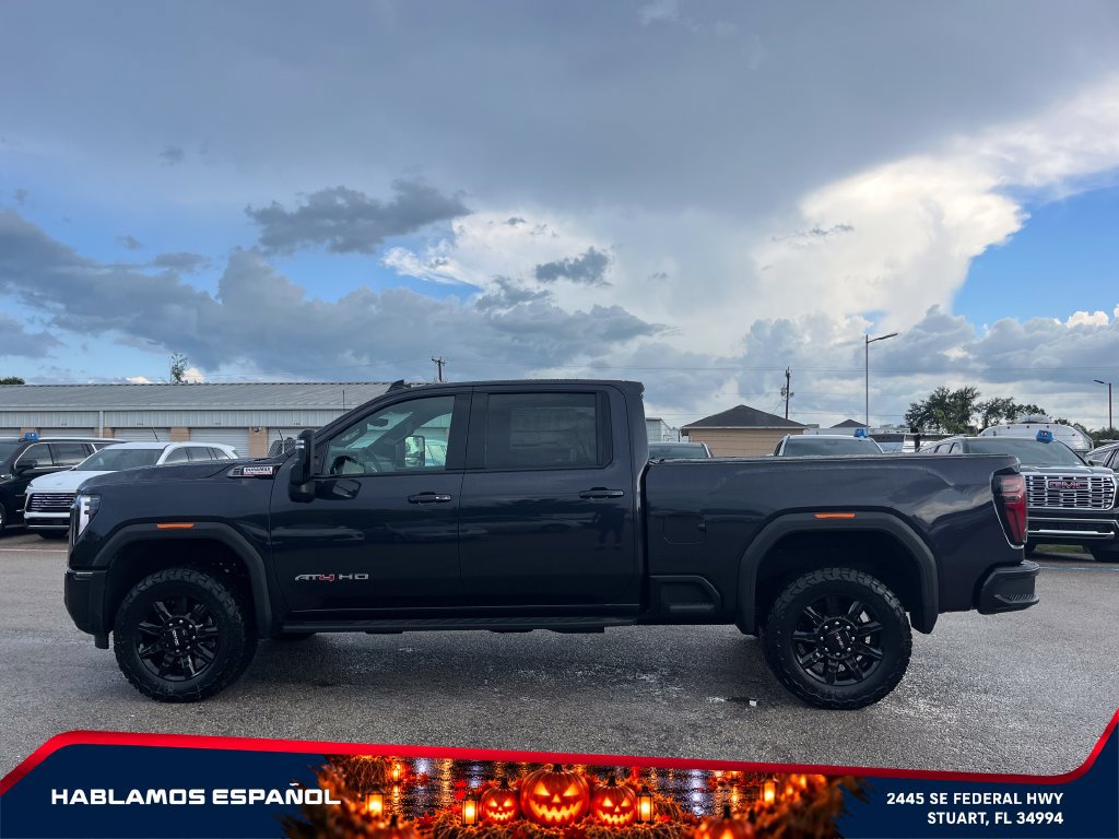 New 2026 GMC Sierra 2500 AT4 w/ AT4 Premium Plus Package AWD/4WD image 4